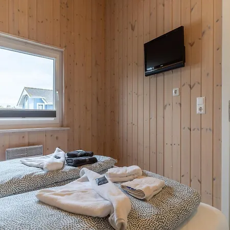 Holiday home In Wesselburenerkoog